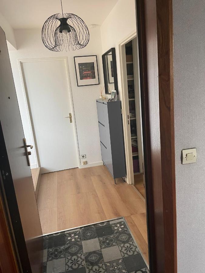 Grand Appartement Hypercentre Avec Terrasse Et Parking 푸아티에 외부 사진